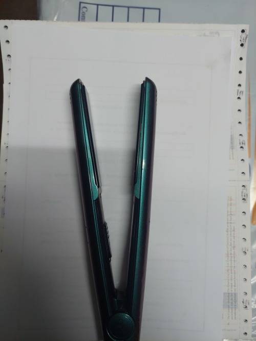 Low Start!!! GHD HAIR IRON STRAITNER