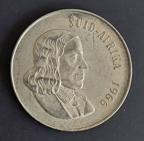 L@@k LOW START   1 x  Very Good condition,1966 1 RAND Coin