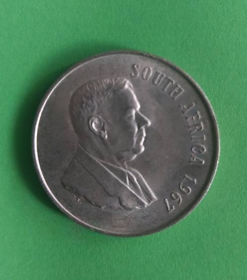 L@@k  1 x  Very Good condition,1967 1 RAND Coin