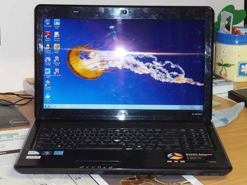 LG E530 Notebook