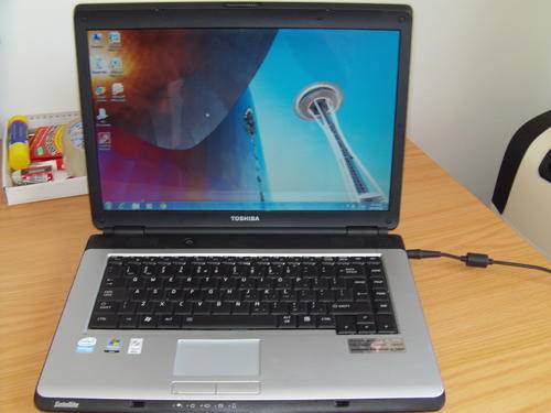 Toshiba L300 Notebook