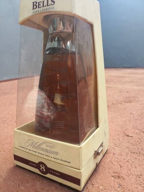 Bells 8 year old #Millenium Scotch whisky in engraved glass decanter & box rare in South Africa