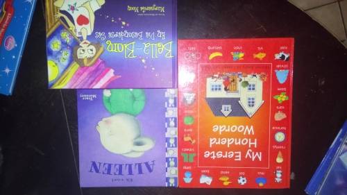 Afrikaanse kinder boekies