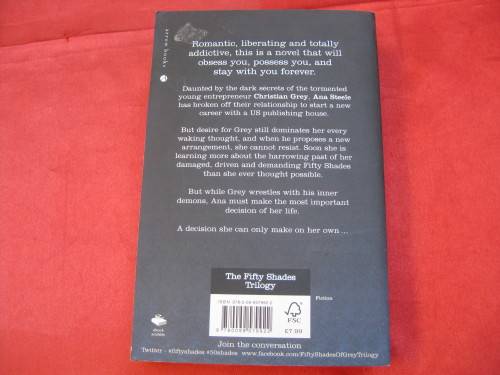 "Fifty Shades Darker" Soft cover. E.L. James.