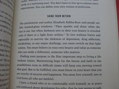 `Life without limits`  Soft cover Nick Vujicic