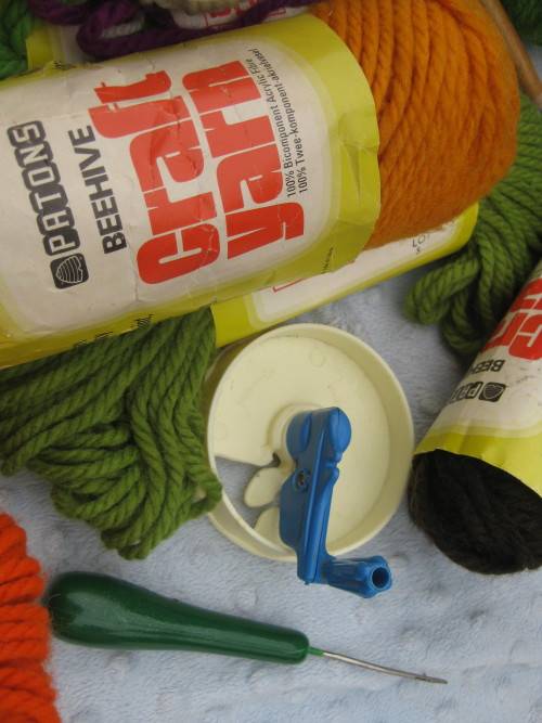 Paton`s beehive craft yarn. An all-purpose yarn for quick needlepoint,embroidery, weaving, hand knit