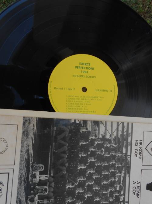 Double LP  Military. Exere Perfection!  1981 Infanterieskool/Infantry School