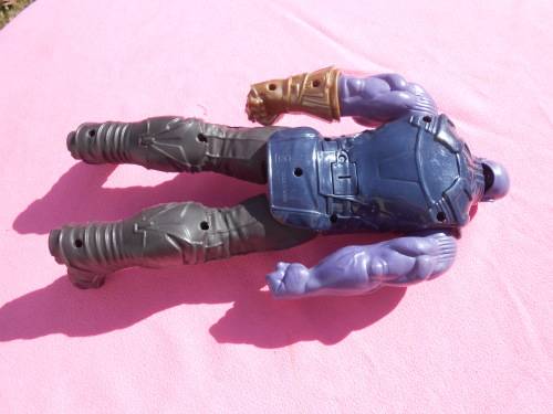 12` Action Figures.  Second-hand  (B)