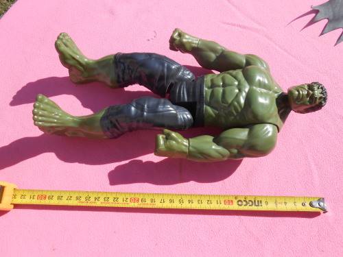 12` Action Figures.  Second-hand  (C)