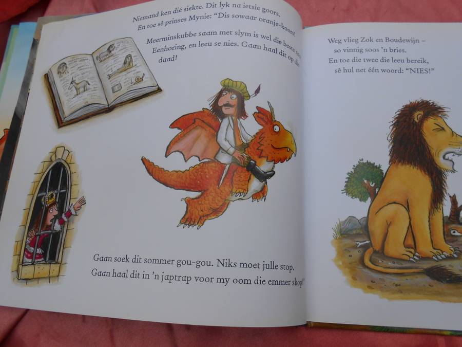 `Zok en die Vlieende Dokters:  Axel Scheffer, Julia Donaldson.  Hard cover.