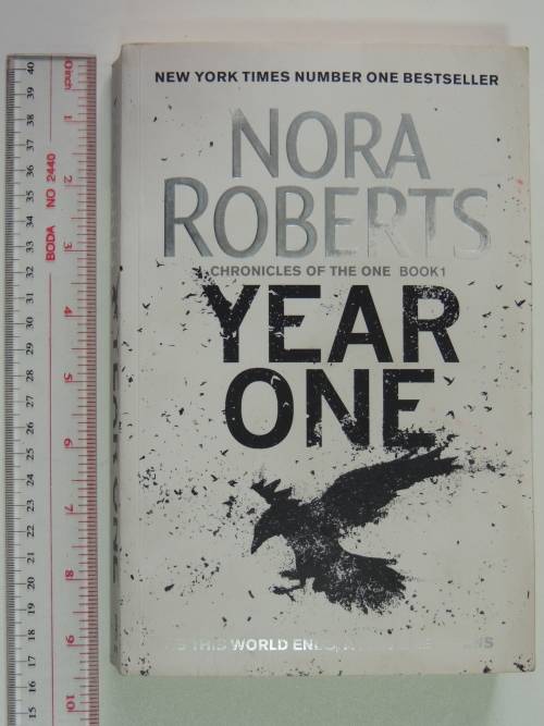 Year One: Chronicles of The One Book 1 - Nora Roberts