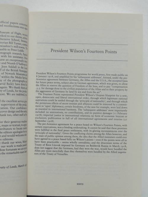 At the Eleventh Hour Reflections, Hopes and Anxieties at the Closing of the Great War 1918 - H Cecil
