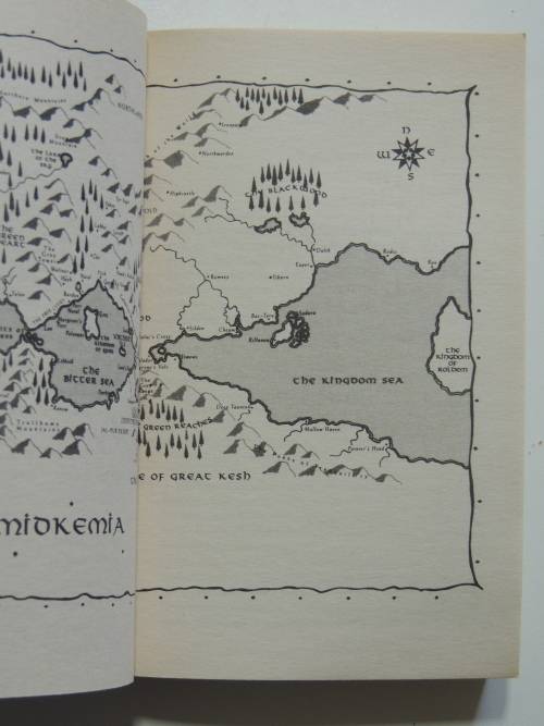 Krondor: The Betrayal - Riftwar Legacy Book 1 - Raymond E Feist