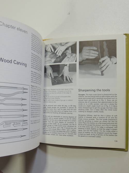 The Complete Book Of Woodwork - Charles H Hayward