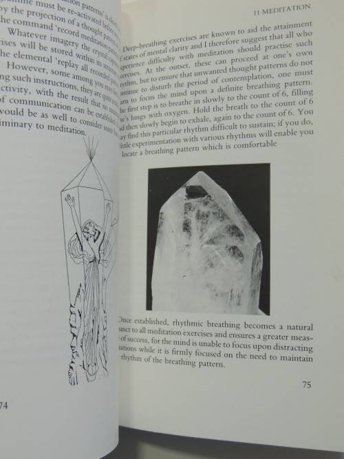 Crystal Healing - A practical Guide to Using Quartz Crystal for Psychic Healing - Edmund Harold