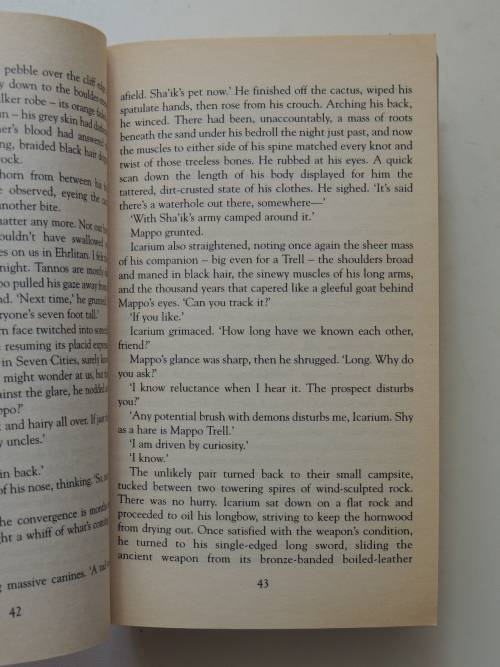 Deadhouse Gates - A Tale of the Malazan Book of the Fallen - Steven Erikson