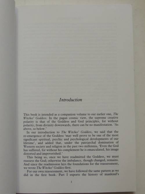The Witches` Godb -  Janet & Stewart Farrar