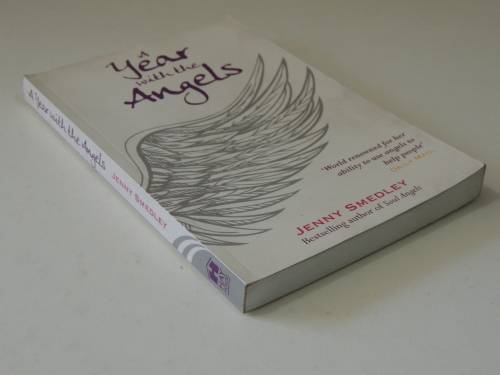A Year With Angels - Jenny Smedley