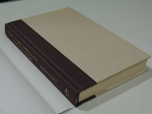 Temples, Tombs & Hieroglyphs, A Popular History of Ancient Egypt - Barbara Mertz