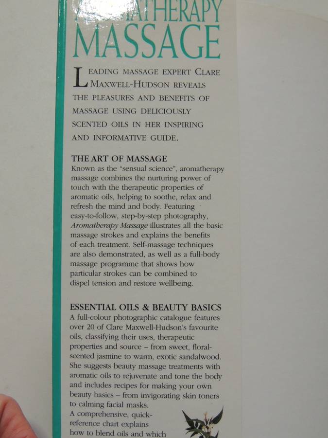 Aromatherapy Massage - Clare Maxwell-Hudson