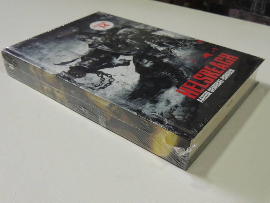 Helsreach -  Warhammer 40 000 Legends Collection (Issue 14 Vol 41) Aaron Dembski-Bowden