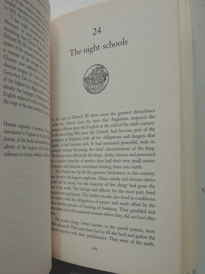 Foundation - The History Of England Vol 1 - Peter Ackroyd