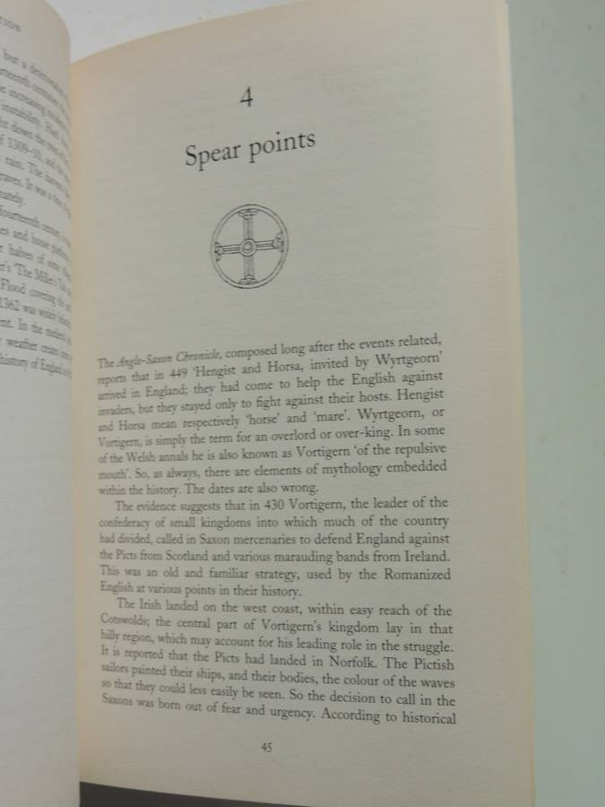 Foundation - The History Of England Vol 1 - Peter Ackroyd