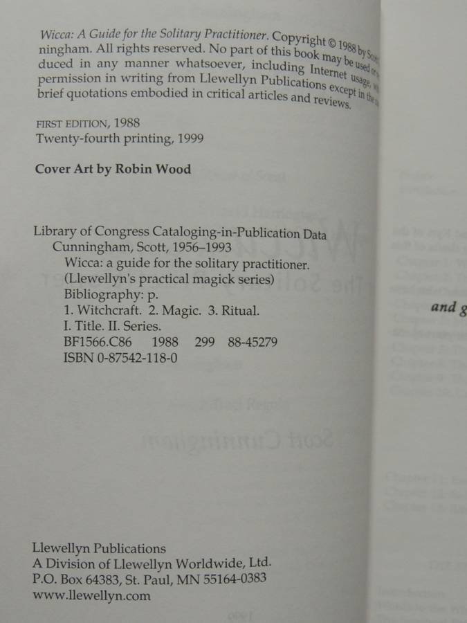 Wicca, A Guide for the Solitary Practitioner - Scott Cunningham