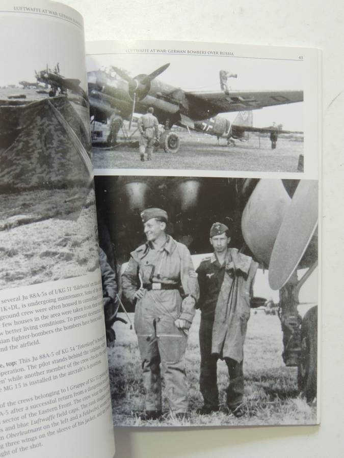 Luftwaffe At War - German Bombers Over Russia- Manfred Griehl
