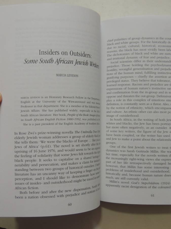 Memories, Realities & Dreams, Aspects Of The South African Jewish Experience - ed Milton Shain, R M