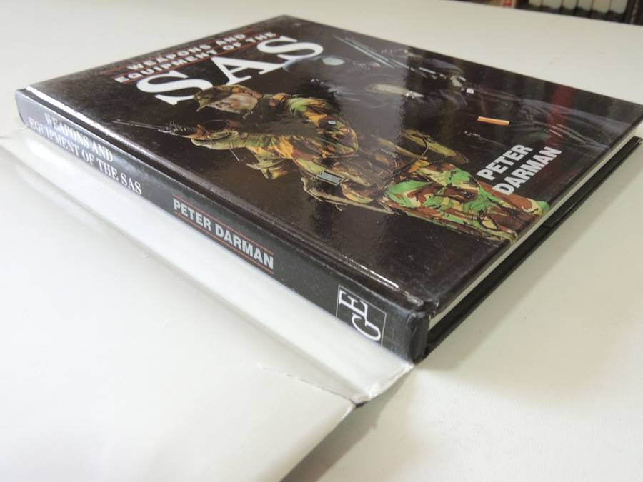 Weapons And Equipment Of The SAS - Peter Darman