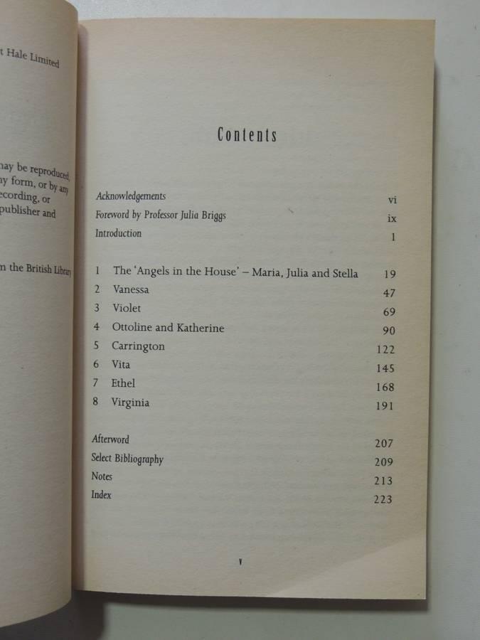 Virginia Woolf's Women - Vanessa Curtis