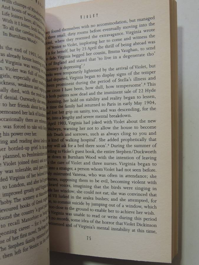 Virginia Woolf's Women - Vanessa Curtis