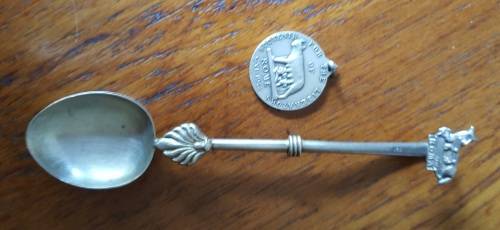 925 Rome Teaspoon and A+ 800 Rome Souvenir Medallion