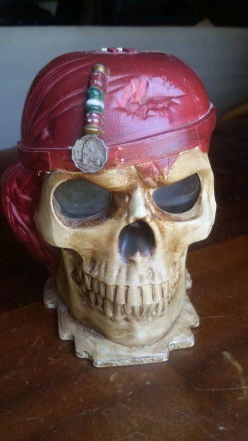 Pirates of the Caribbean MEGA BLOKS SKULL