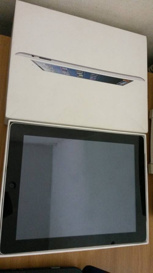 *BOXED* IPAD 4 FOR SALE