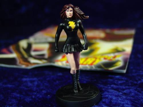 Collectable DC Lead action  Figurine - "Shazam Mary" - No.40