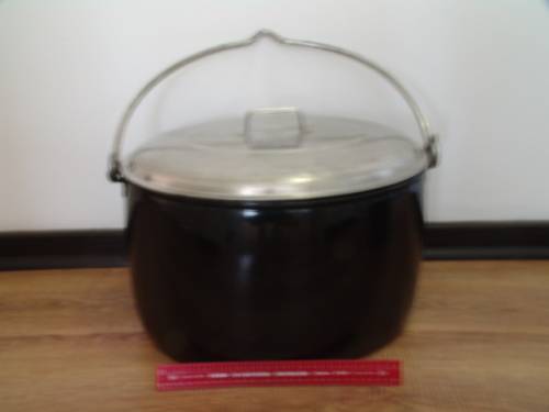 Large vintage Steel Enamel oval Pot - Judge ware