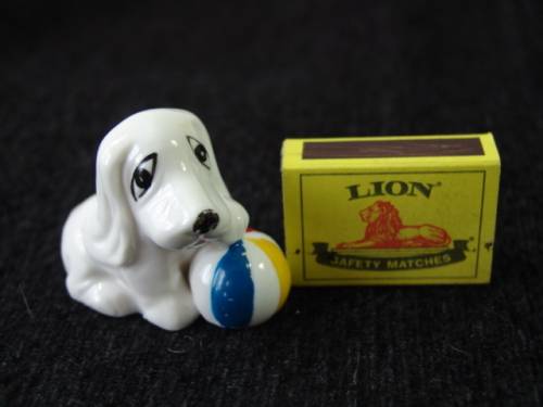 Vintage Ceramic Dog figurine - hand painted