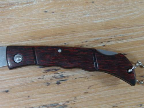 Pocket Flick Knives - 8 available - bid per each, take as many as like
