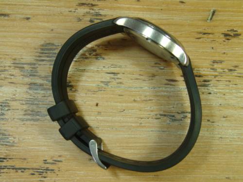 Victorinox, Swiss Army stainless steel on rubber strap mens wristwatch in original box. 100% working