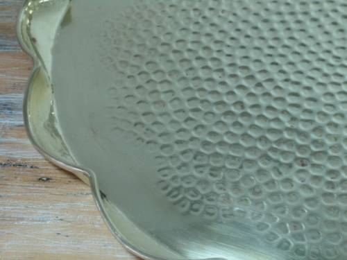Large vintage round hammered brass Tray, 38cm diam