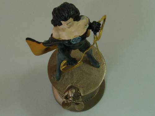 DC Comics Chess collection action figurine, Superwoman, collectable Super hero character
