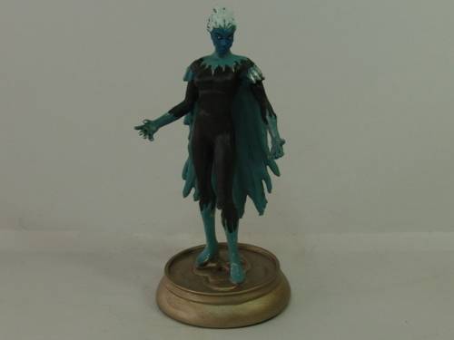DC Comics Chess collection action figurine, Killer Frost, Super hero character, collect them all
