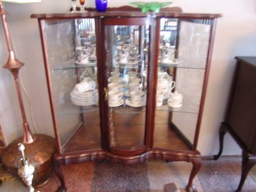 Vintage Imbuia Ball and claw display Cabinet, Show case, curved glass door - 100m x 44cm x 125cm