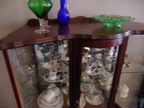 Vintage Imbuia Ball and claw display Cabinet, Show case, curved glass door - 100m x 44cm x 125cm