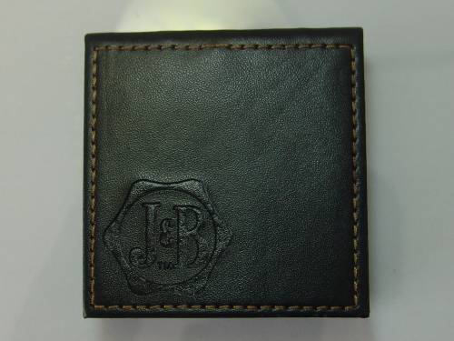 Set of 4 J&B Jet leather coasters in original box, 6,5cm x 6,5cm, Mint