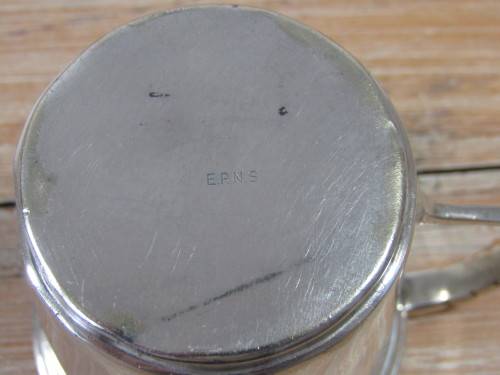 Vintage silver plated Cup - low shipping cost
