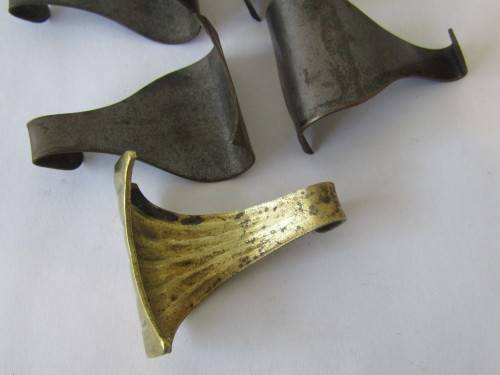 Vintage picture hanging accessories, clamp hooks, (5)