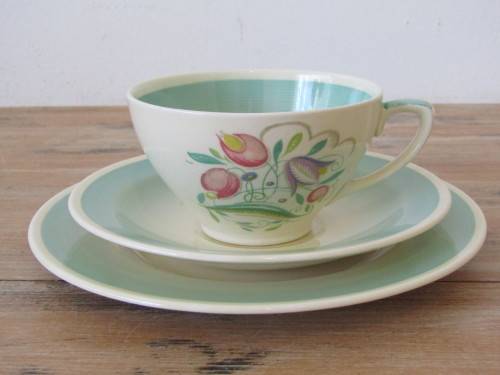 Susie Cooper Tea Trio's, casino shape, 10 available, bid per each, excellent condition